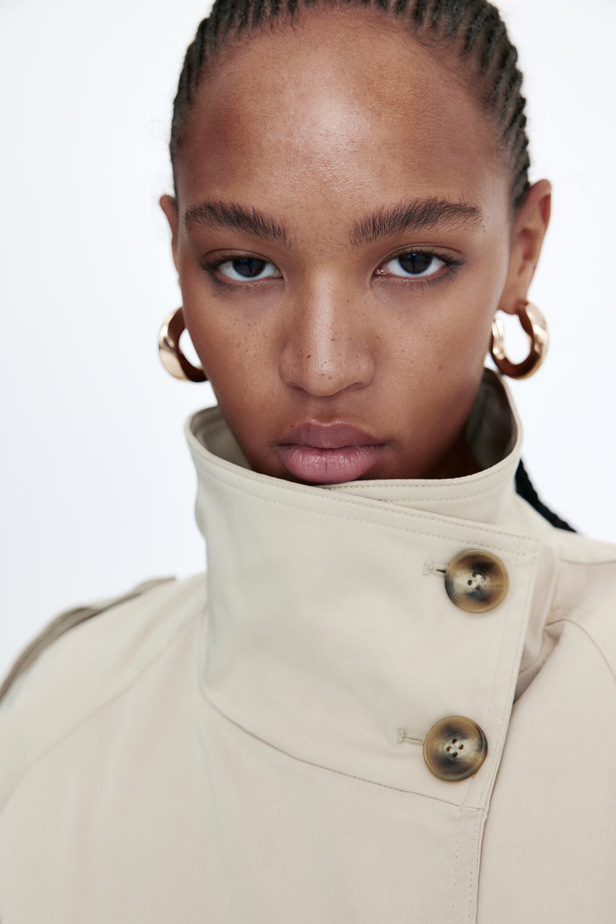 Maravine Cropped Trenchcoat