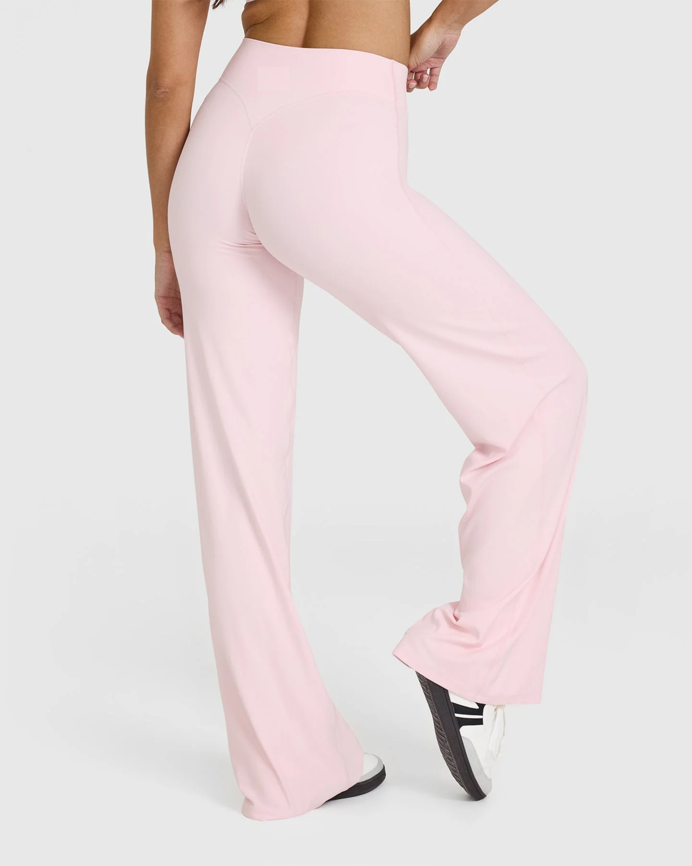 Essential Flare Pants