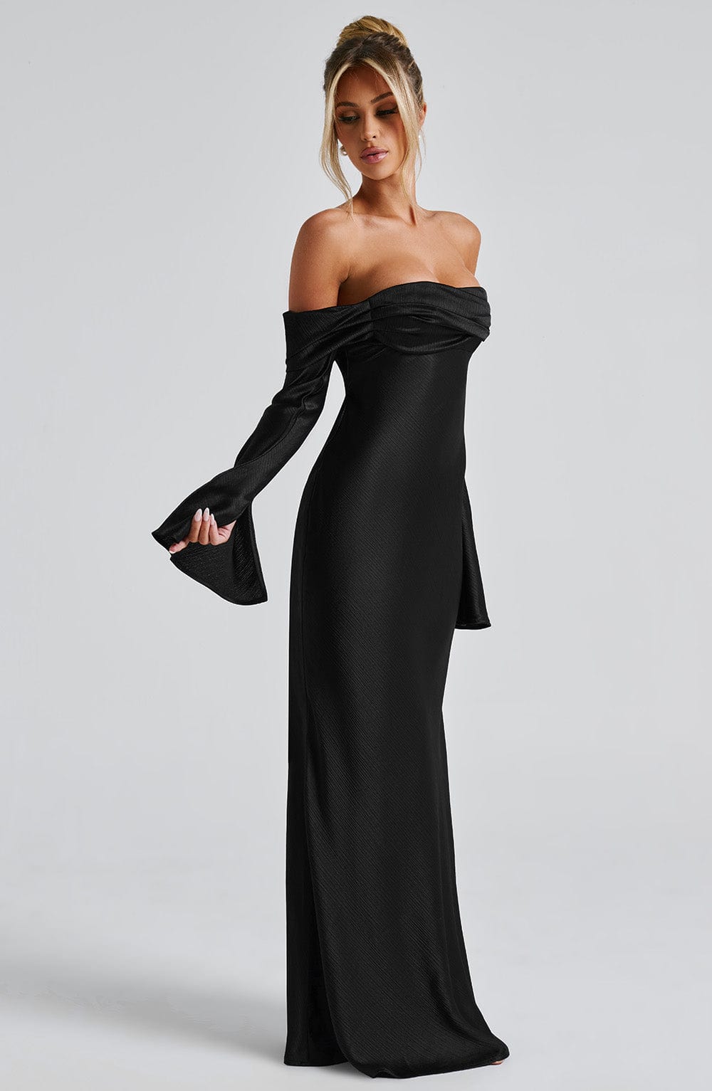 Black Moon Maxi